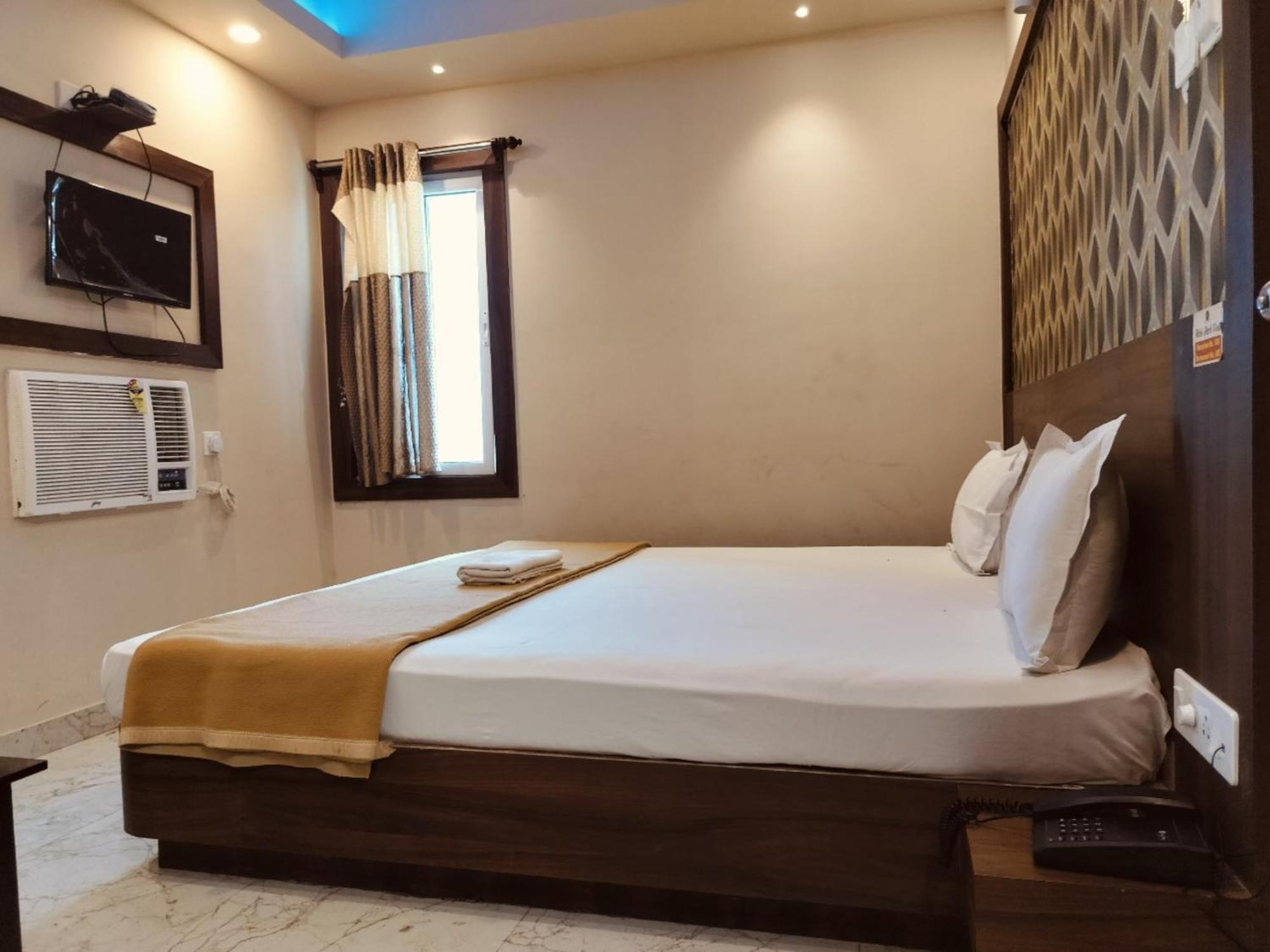 Hotel Park View - Lift Facilities- Near Sea Beach Best Choice Of Travellers By Morservices Puri Luaran gambar
